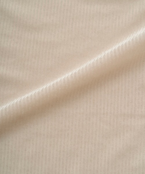 Juha(ユハ)の「SHEER VELOUR SKIN HENLEY(Tシャツ/カットソー・メンズ・ブラック/ナチュラル・3/4)」の15枚目の写真