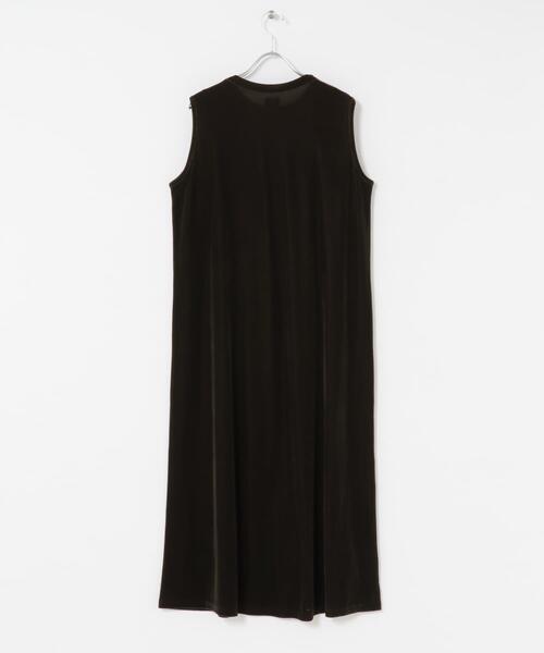 URBAN RESEARCH DOORS（アーバンリサーチドアーズ）の「シアーベロアワンピース（ワンピース・レディース・ブラウン/ブラック・MEDIUM）」の19枚目の写真