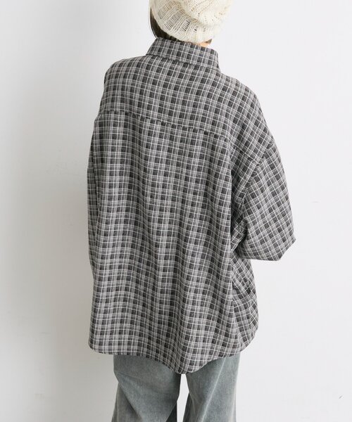 w closet(ダブルクローゼット)の「BIGポケットチェックシャツ(シャツ/ブラウス・レディース・ブラック/ネイビー/レッド・FREE)」の7枚目の写真