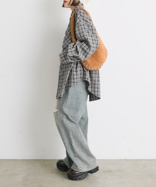 w closet(ダブルクローゼット)の「BIGポケットチェックシャツ(シャツ/ブラウス・レディース・ブラック/ネイビー/レッド・FREE)」の11枚目の写真