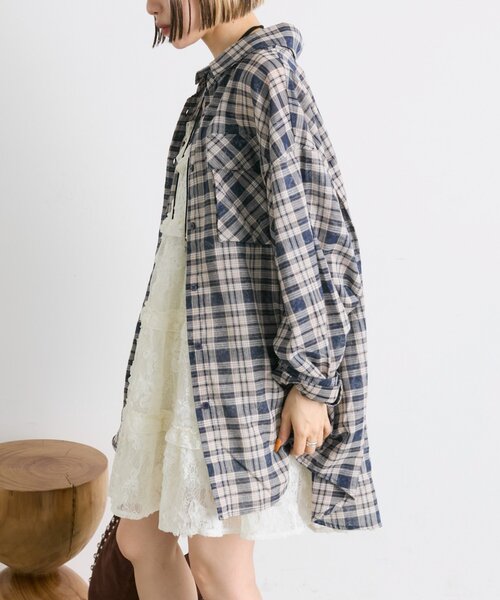 w closet(ダブルクローゼット)の「BIGポケットチェックシャツ(シャツ/ブラウス・レディース・ブラック/ネイビー/レッド・FREE)」の17枚目の写真