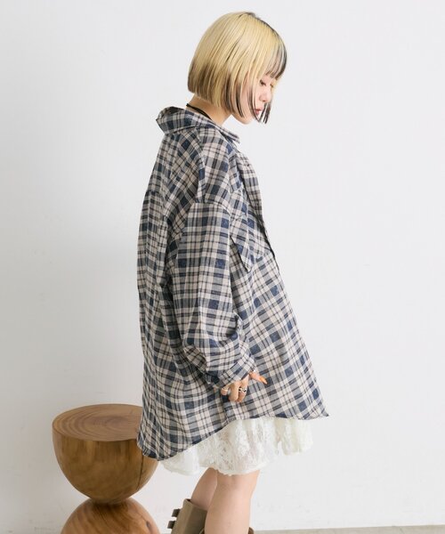 w closet(ダブルクローゼット)の「BIGポケットチェックシャツ(シャツ/ブラウス・レディース・ブラック/ネイビー/レッド・FREE)」の19枚目の写真