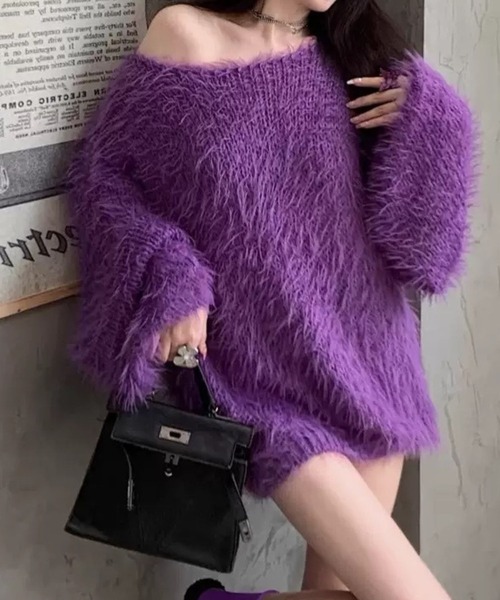 SPIGA(スピーガ)の「シャギーオフショルニット(ニット/セーター・レディース・ブラック/パープル/ピンク/ホワイト・FREE)」の4枚目の写真