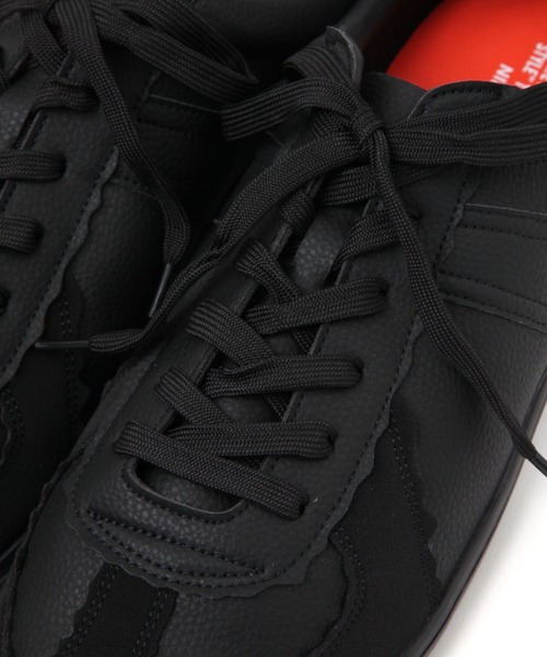 niko and...(ニコアンド)の「カットデザインジャーマントレーナー(スニーカー・メンズ・ホワイト/ブラック・MEDIUM/LARGE)」の18枚目の写真