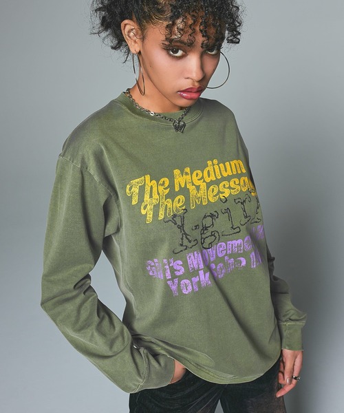 X-girl(エックスガール)の「GRUNGE LOGO FADED L/S TEE(Tシャツ/カットソー・レディース・ブラック/オリーブ・S/M/L/XL)」の1枚目の写真