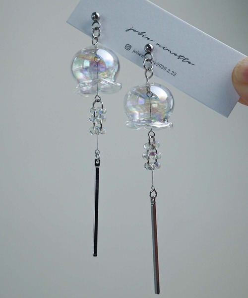 CERCA(チェルカ)の「jolie minette/ふわりオーロラ風鈴ピアス/金属アレルギー対応(ピアス(両耳用)・レディース・シルバー/ゴールド・FREE)」の8枚目の写真