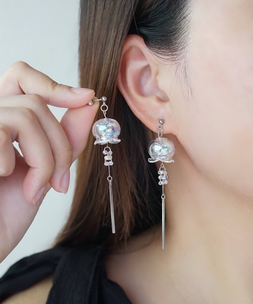 CERCA(チェルカ)の「jolie minette/ふわりオーロラ風鈴ピアス/金属アレルギー対応(ピアス(両耳用)・レディース・シルバー/ゴールド・FREE)」の10枚目の写真