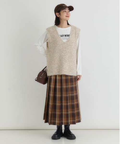 Right-on（ライトオン）の「【HONEYSUCKLE ROSE】ブークレニットベスト（ニット/セーター・レディース・ダークグレー/キナリ/ライトグレー・S/M/L）」の12枚目の写真