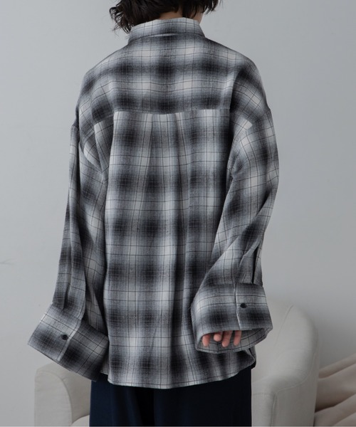 VACANCY（ヴァカンシー）の「ワイドスリーブオーバーシャツ（シャツ/ブラウス・レディース・ホワイト/グレー/ブラック・FREE）」の22枚目の写真