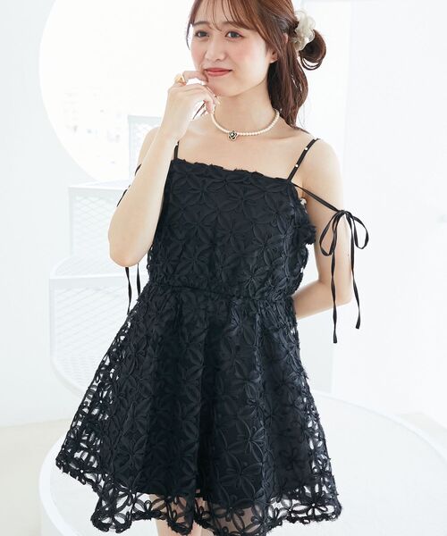 MAJESTIC LEGON(マジェスティックレゴン)の「フラワーチュールミニキャミワンピ(ワンピース・レディース・ブラック/アイボリー・MEDIUM)」の14枚目の写真