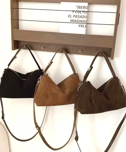 ammy.（エイミードット）の「【 ammy. / エイミードット 】 スエードライク 2way ショルダーバッグ（ショルダーバッグ・レディース・ブラック/ブラウン/ダークブラウン・FREE）」の10枚目の写真