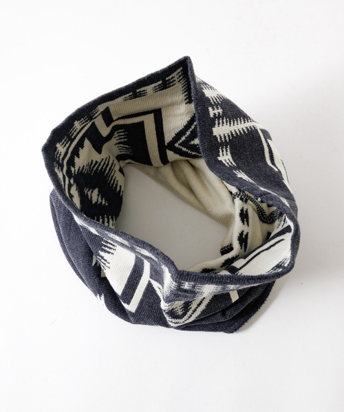 PENDLETON(ペンドルトン)の「【PENDLETON / ペンドルトン】HARDING NECKWARMER/ネックウォーマー/リバーシブル/防寒/アウトドア/ユニセックス【WEB限定】(ネックウォーマー/スヌード・メンズ・ライトグレー/ブラック・フリー)」の4枚目の写真