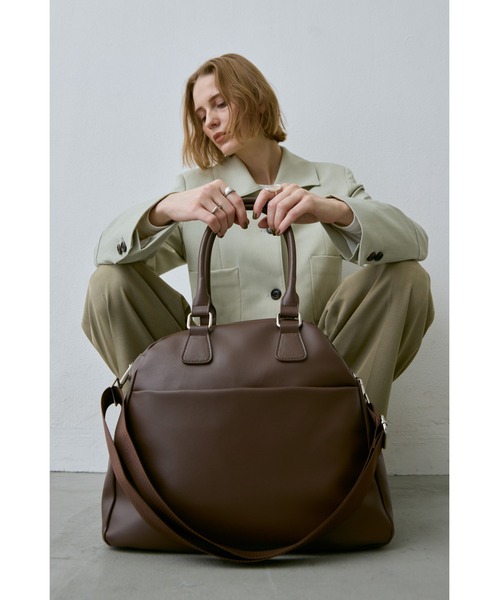 un/neu（アンノイ）の「ダブルジップラウンドボストン / 11inch（タブレット、iPad）対応（ボストンバッグ・レディース・ブラウン/ベージュ/ブラック・FREE）」の2枚目の写真