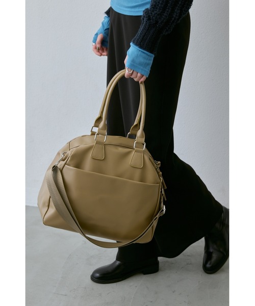 un/neu（アンノイ）の「ダブルジップラウンドボストン / 11inch（タブレット、iPad）対応（ボストンバッグ・レディース・ブラウン/ベージュ/ブラック・FREE）」の10枚目の写真