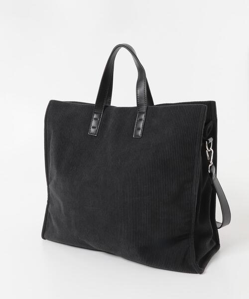 KBF(ケイビーエフ)の「コーデュロイスクエアビッグBAG(トートバッグ・レディース・ベージュ/チャコールグレー・ONE)」の14枚目の写真