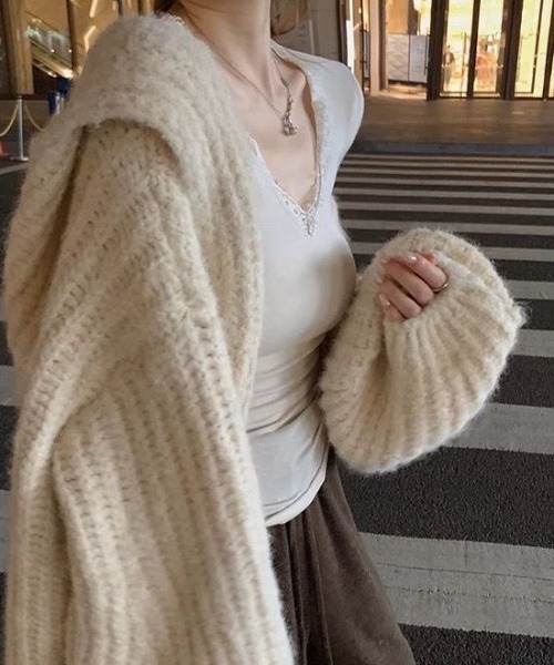 フード付オーバーサイズニットカーディガン／モカ・ベージュ