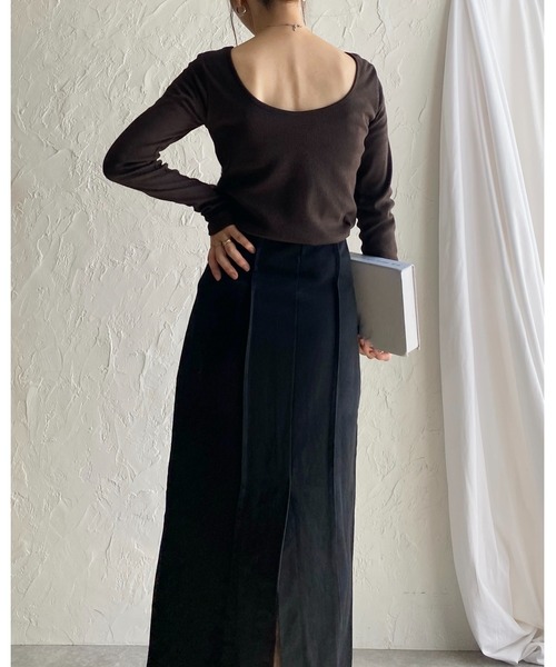 She's Closet（シーズクローゼット）の「長袖ボートネックカップ付きバックオープンカットソーリブトップス（Tシャツ/カットソー・レディース・チャコール/ブラウン/ブラック/アイボリー・FREE）」の14枚目の写真