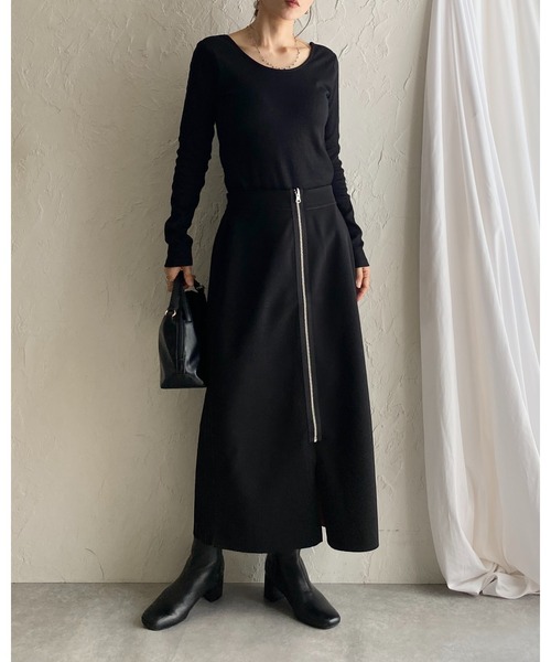 She's Closet（シーズクローゼット）の「長袖ボートネックカップ付きバックオープンカットソーリブトップス（Tシャツ/カットソー・レディース・チャコール/ブラウン/ブラック/アイボリー・FREE）」の19枚目の写真
