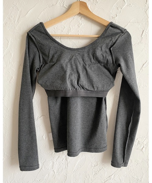 She's Closet（シーズクローゼット）の「長袖ボートネックカップ付きバックオープンカットソーリブトップス（Tシャツ/カットソー・レディース・チャコール/ブラウン/ブラック/アイボリー・FREE）」の5枚目の写真