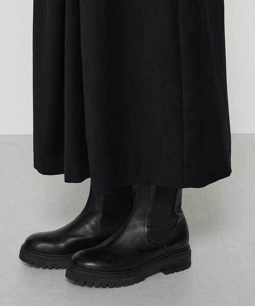 Gabardine K.T（ギャバジンケーティー）の「ポリスエード ラップ風スカート（スカート・レディース・キナリ/カーキ/ブラック・9号/7号）」の17枚目の写真