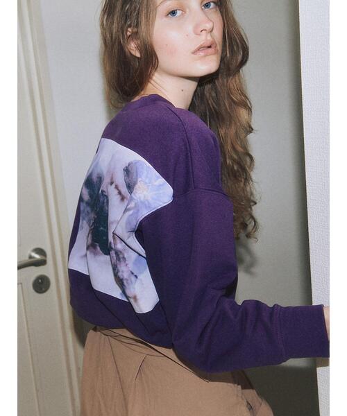 Lugnoncure(ルノンキュール)の「フラワープリントスウェットプルオーバー(その他トップス・レディース・グレー/パープル/ベージュ・F)」の3枚目の写真