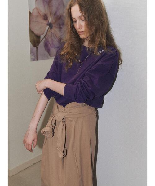 Lugnoncure(ルノンキュール)の「フラワープリントスウェットプルオーバー(その他トップス・レディース・グレー/パープル/ベージュ・F)」の4枚目の写真