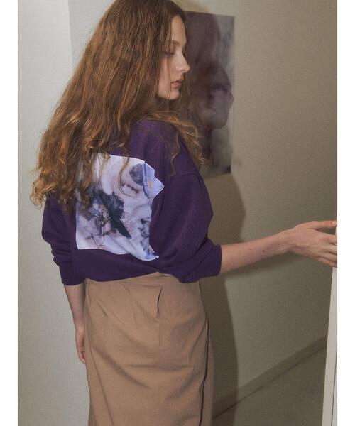 Lugnoncure(ルノンキュール)の「フラワープリントスウェットプルオーバー(その他トップス・レディース・グレー/パープル/ベージュ・F)」の5枚目の写真