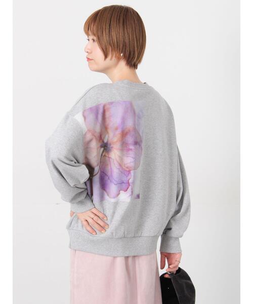 Lugnoncure(ルノンキュール)の「フラワープリントスウェットプルオーバー(その他トップス・レディース・グレー/パープル/ベージュ・F)」の11枚目の写真