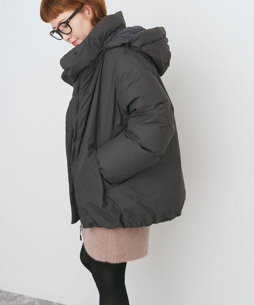 Spick & Span（スピックアンドスパン）の「NANGA / ナンガ 別注ダウンジャケット*（ダウンジャケット/コート・レディース・ブラック/アイボリー・FREE）」の7枚目の写真