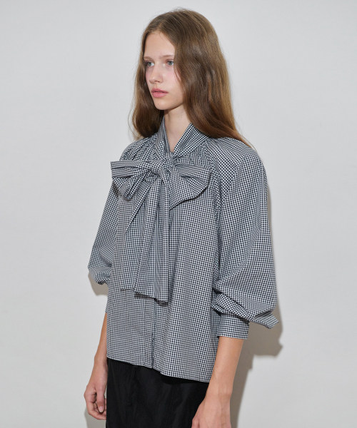 SINOON(シヌーン)の「Big Ribbon Tie Blouse (Navy)(シャツ/ブラウス・レディース・ネイビー・FREE)」の5枚目の写真