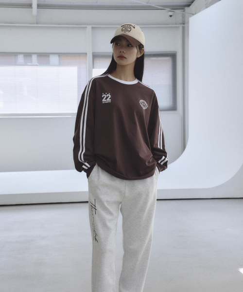 THE GREEN LAB（ザグリーンラボ）の「サッカーフットボール配色長袖Tシャツ[ブラウン]（Tシャツ/カットソー・メンズ・その他・SMALL）」の4枚目の写真