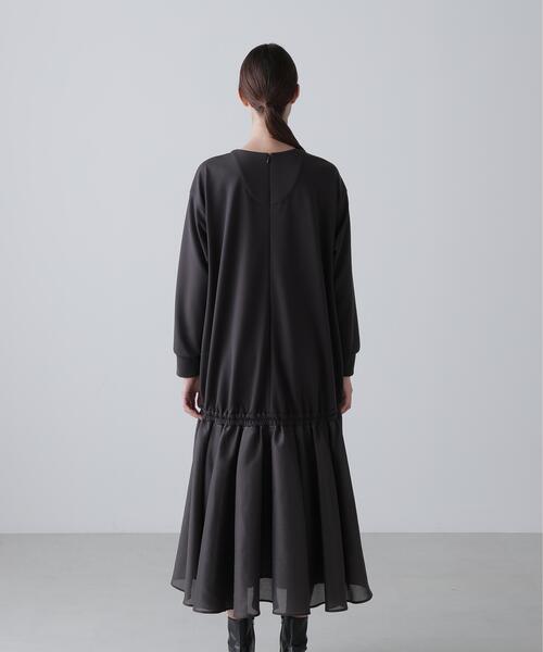 ADORE(アドーア)の「◆パウダリーダンボールワンピース(ワンピース・レディース・グレー/ブラック/ベージュ・38)」の9枚目の写真