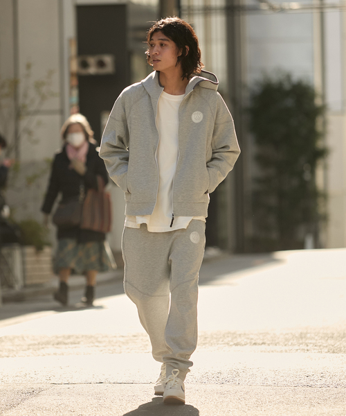 Paris Saint-Germain / パリ・サン＝ジェルマン】 JP Active Hoodie