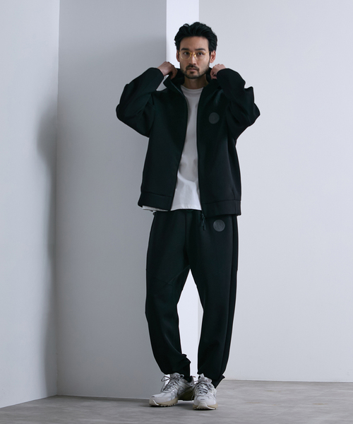 PARIS SAINT-GERMAIN(パリサンジェルマン)の「【Paris Saint-Germain / パリ・サン=ジェルマン】 JP Active Hoodie(パーカー・メンズ・ブラック/チャコールグレー・MEDIUM/LARGE/X-LARGE)」の7枚目の写真