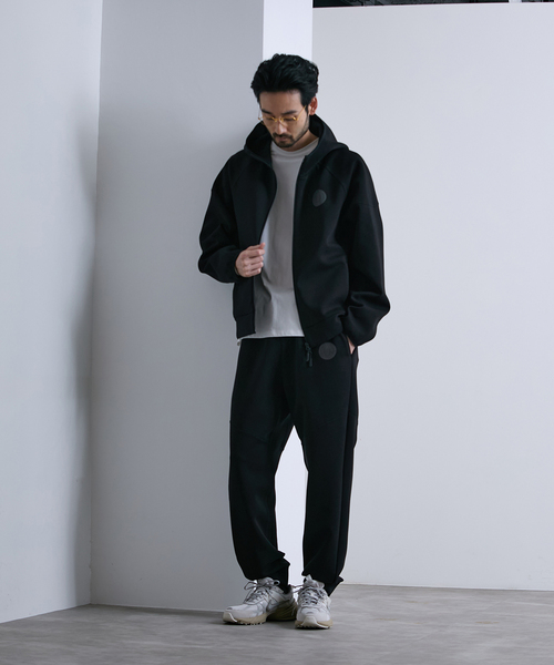 PARIS SAINT-GERMAIN(パリサンジェルマン)の「【Paris Saint-Germain / パリ・サン=ジェルマン】 JP Active Hoodie(パーカー・メンズ・ブラック/チャコールグレー・MEDIUM/LARGE/X-LARGE)」の9枚目の写真