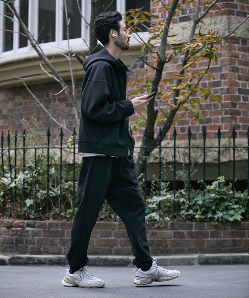 PARIS SAINT-GERMAIN(パリサンジェルマン)の「【Paris Saint-Germain / パリ・サン=ジェルマン】 JP Active Hoodie(パーカー・メンズ・ブラック/チャコールグレー・MEDIUM/LARGE/X-LARGE)」の3枚目の写真