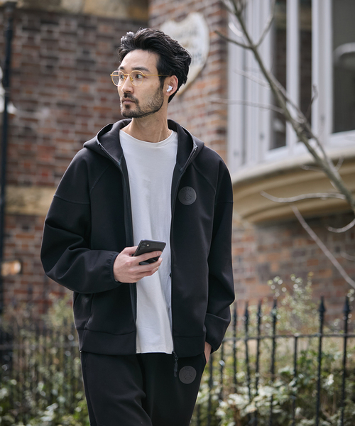 Paris Saint-Germain / パリ・サン＝ジェルマン】 JP Active Hoodie