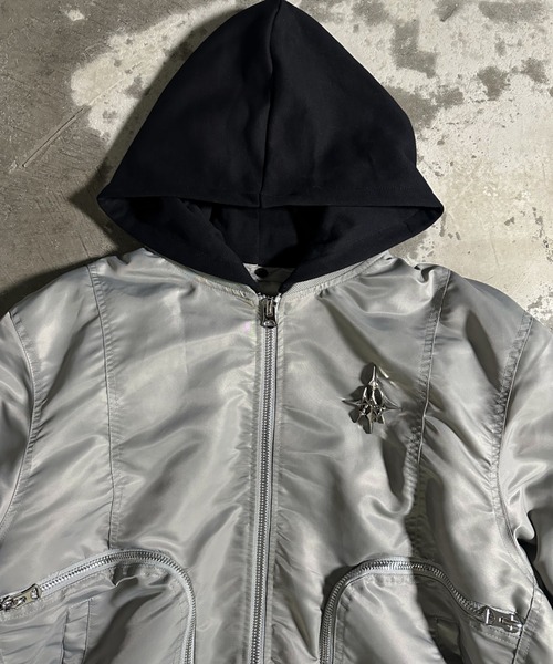 A'GEM/9 × .kom 『A'GEM/9/エージェムナイン』フード着脱MA-1フライト