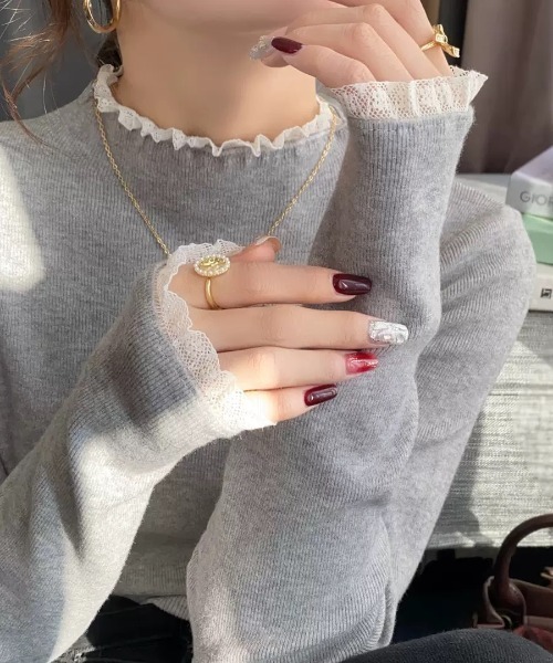yuue' ( wear )（ユーイ）の「レースフリルドッキングハイネックリブニットトップス（ニット/セーター・レディース・ベージュ/グレー/アイボリー/ブラック・FREE）」の9枚目の写真