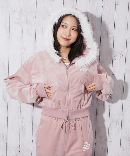 セール】《ファーフード×ベロア素材》レディース ジップパーカー