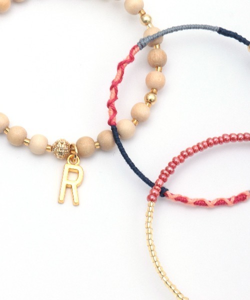 チチカカ(チチカカ)の「イニシャルビーズブレスレット(ブレスレット・レディース・その他4/その他1/その他2/その他3/その他5・FREE)」の13枚目の写真