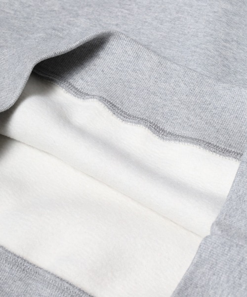 GUESS JEANS(ゲスジーンズ)の「GUESS JEANS ロゴ刺繍スウェットシャツ(スウェット・メンズ・ブラック/チャコールグレー・XL/S/M/L)」の10枚目の写真