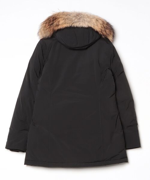 WOOLRICH(ウールリッチ)の「WOOLRICH LUXURY ARCTIC RACCOON PARKA ウールリッチ ラクジュアリー アークティックパーカ ラクーンファー ダウンンジャケット(ダウンジャケット/コート・レディース・ブラック/ネイビー・LARGE/MEDIUM/SMALL)」の17枚目の写真