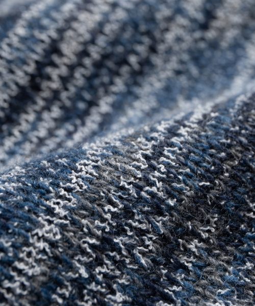 WILD BRICKS(ワイルドブリックス)の「FYM ROLL NECK SWEATER (blue)(ニット/セーター・メンズ・その他・MEDIUM/LARGE)」の7枚目の写真