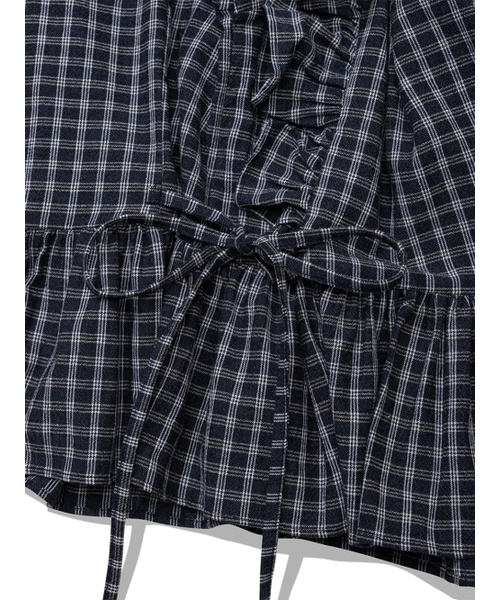 UGLY SHADOW（アグリーシャドウ）の「ボタンチェックフリルブラウス（ブルー）（シャツ/ブラウス・レディース・その他・FREE）」の6枚目の写真