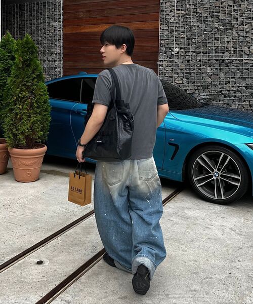 NOUN(ノウン)の「wide curved denim pants (painting blue)(デニムパンツ・メンズ・その他・1/2/0)」の13枚目の写真