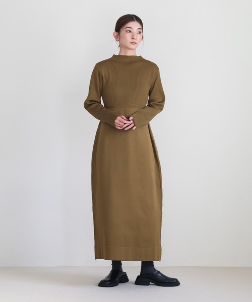 select MOCA(セレクトモカ)の「スポンディッシュバルーンニットワンピース(ワンピース・レディース・ブラック/アイボリー/キャメル・MEDIUM/LARGE)」の20枚目の写真