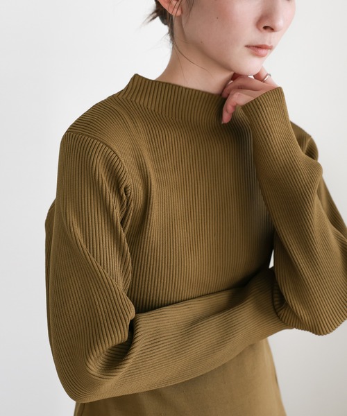 select MOCA(セレクトモカ)の「スポンディッシュバルーンニットワンピース(ワンピース・レディース・ブラック/アイボリー/キャメル・MEDIUM/LARGE)」の5枚目の写真