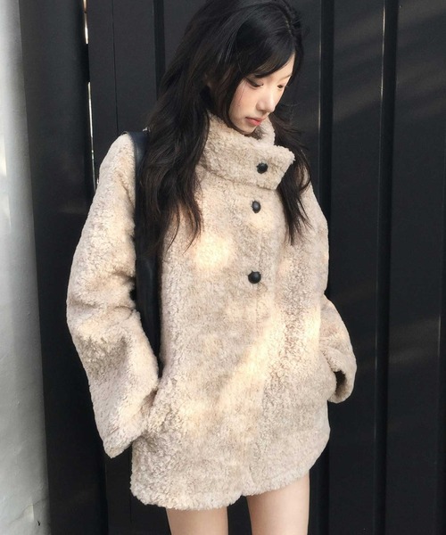 LAFFMO(ラフモ)の「ボアスタンドカラー裏起毛ミドルコート(その他アウター・レディース・ダークグレー/ベージュ・F)」の11枚目の写真