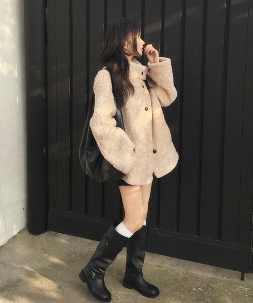 LAFFMO(ラフモ)の「ボアスタンドカラー裏起毛ミドルコート(その他アウター・レディース・ダークグレー/ベージュ・F)」の13枚目の写真